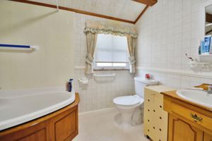 Photo 16- click for photo gallery